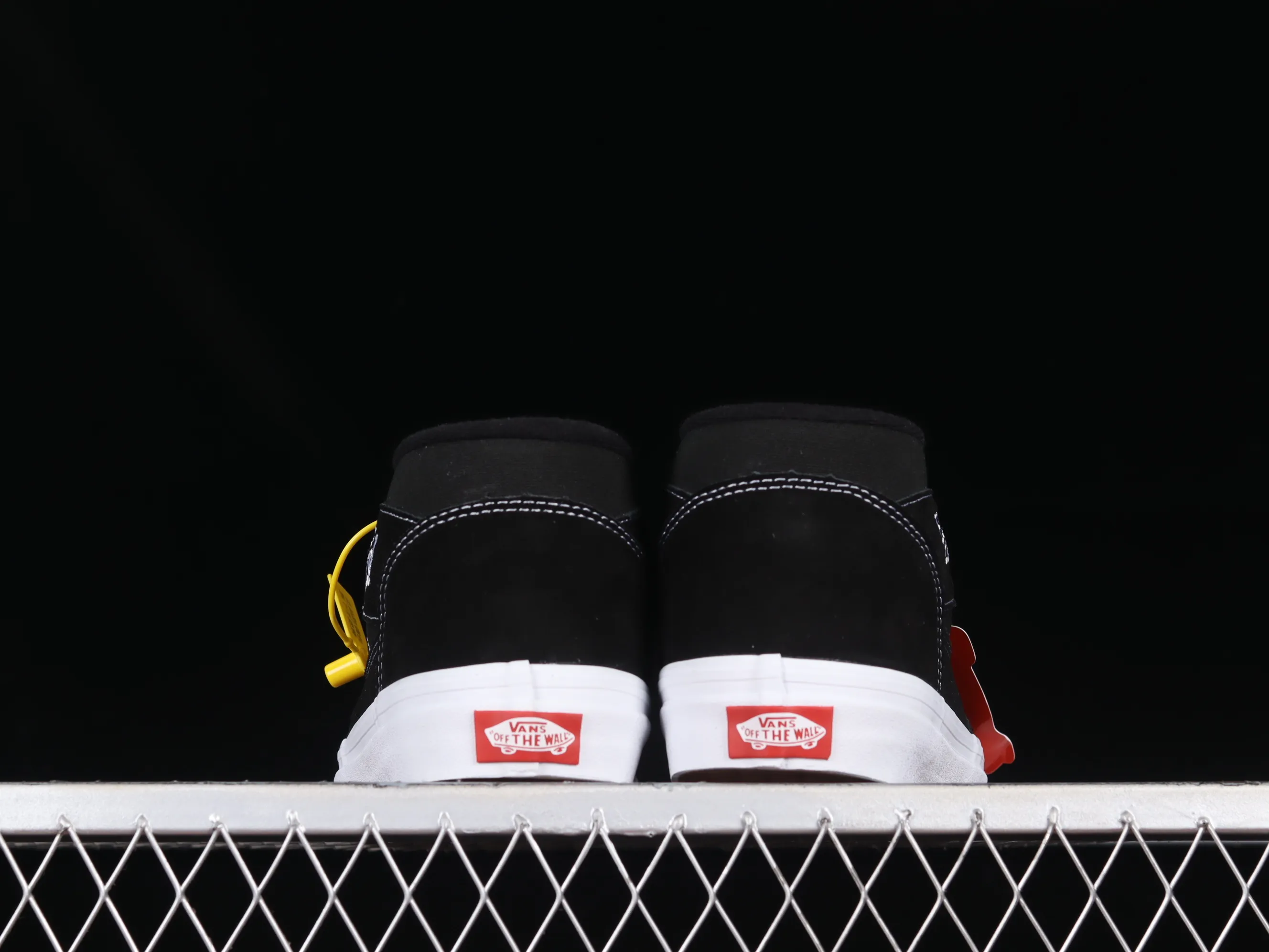 All categories Vans Vans series Vans Mid Vans Zhongbang Vans Half Cab Legend skater signature Zhongbang skateboard shoes VN000DZ3BLK